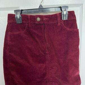 Corduroy burgundy skirt